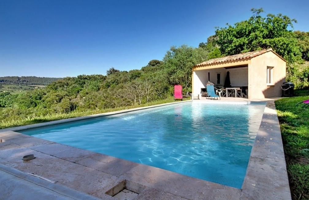 Piscine avec vue panoramique